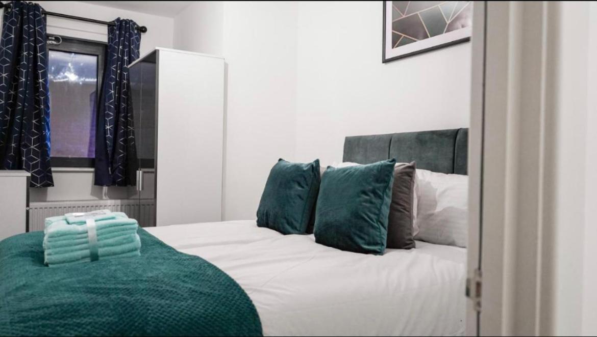 Two Bedrooms, Two Bath, Up To 3 Beds 1 Sofa - Slough Windsor Legoland Εξωτερικό φωτογραφία